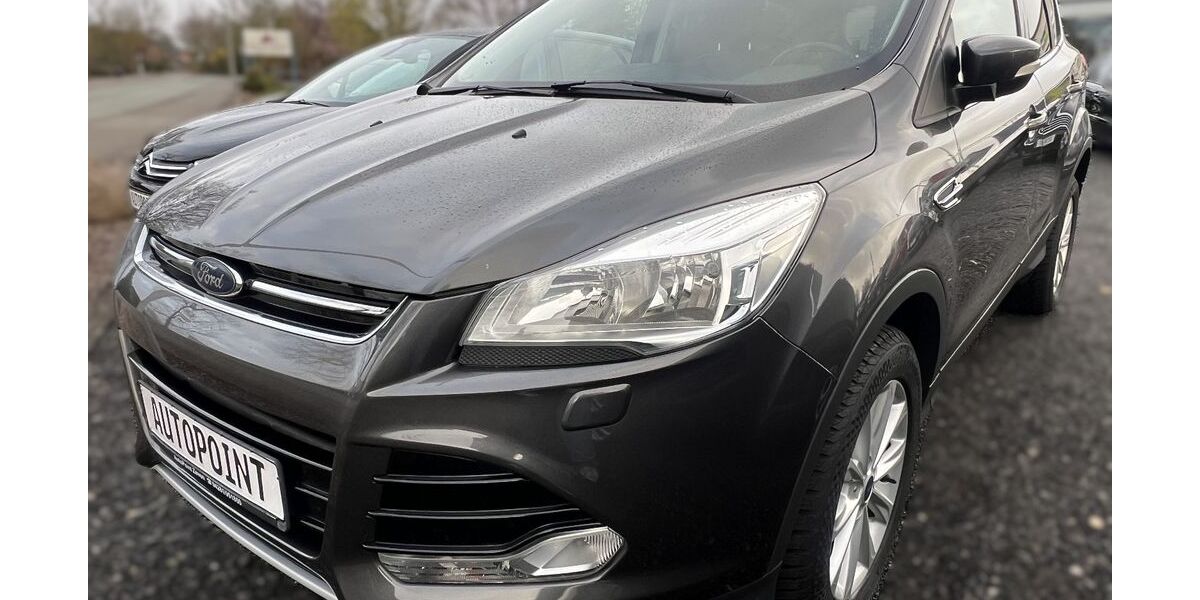 Ford Kuga 140.000 km 12.390 &euro; Zeven 27404
