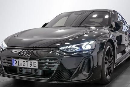 Audi e-tron GT 18.000 km 99.980 € Kölln-Reisiek/Elmshorn 25337