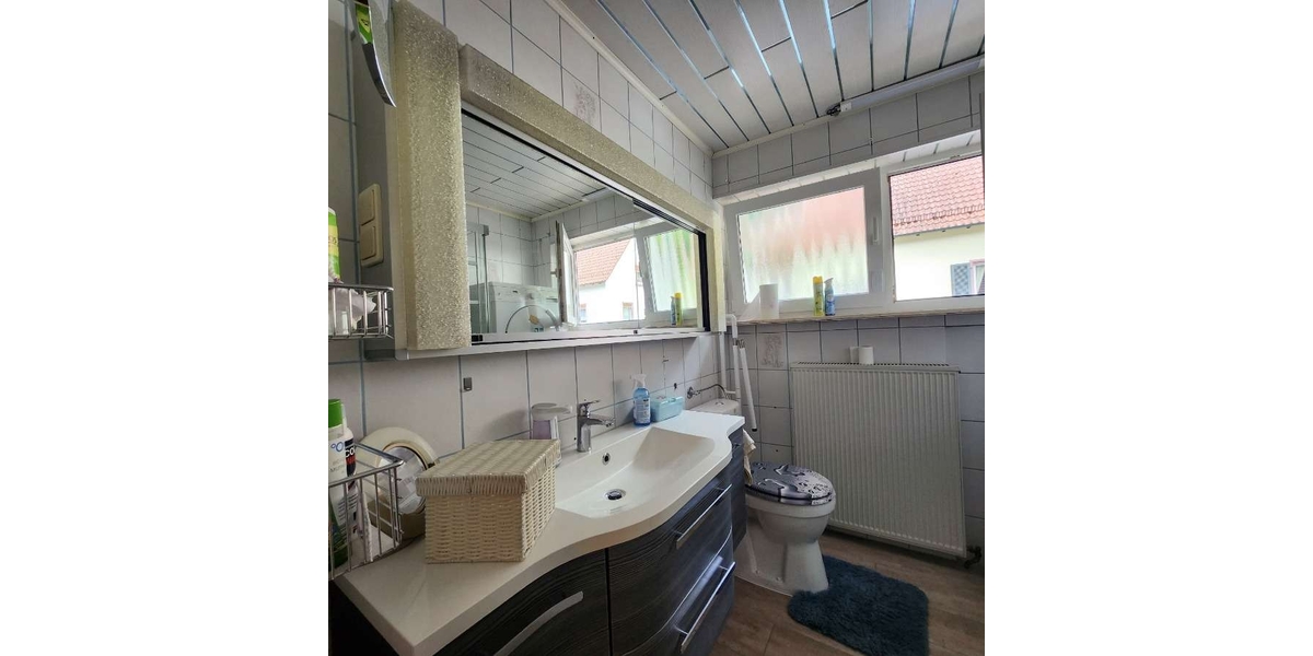 Zweifamilienhaus mit ELW, perfekt für Mehrgenerationen-Wohnen oder als Kapitalanlage - Zweifamilienhaus Weidenthal | Angebot:27131170