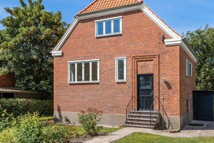 Haus Süderlügum - 6 Zimmer, 137 m&sup2;, 319.000&euro; | Angebot:27128365