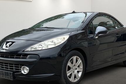 Peugeot 207 147.162 km 1.699 &euro; Berlin 12681