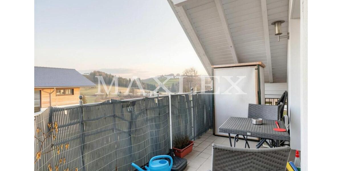 Dachgeschoßwohnung Röhrnbach - 3 Zimmer, 86 m&sup2;, 600&euro; | Angebot:25647237