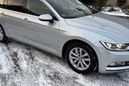 VW Passat Variant 285.000 km 8.500 &euro; Voltlage 49599