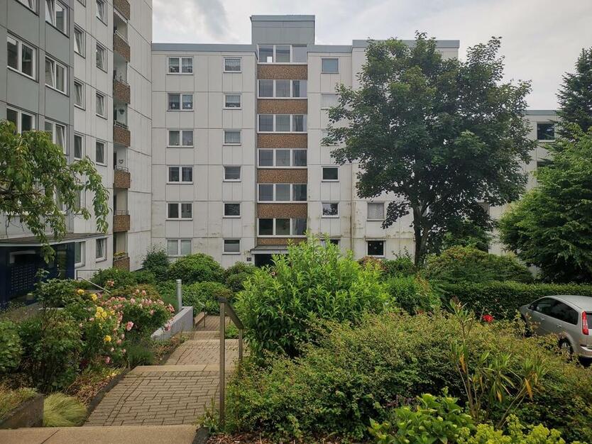 Wohnen Am Eckbusch!Schöne 3 Zi. Wohnung mit Einbauküche und Balkon