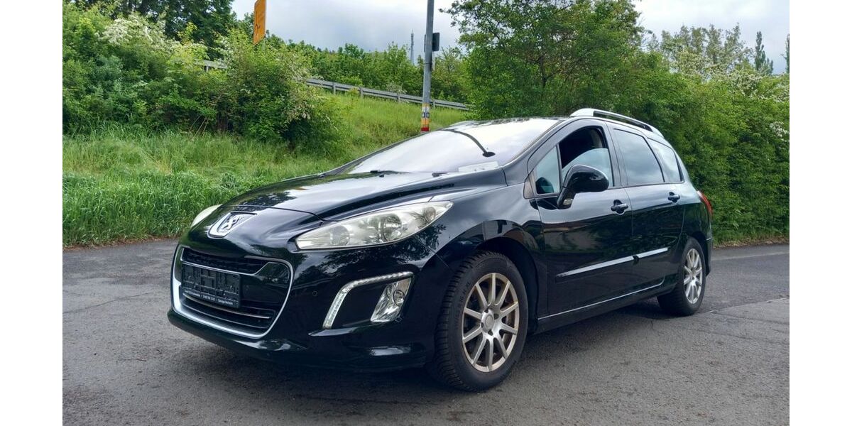 Peugeot 308 188.261 km 3.490 &euro; Herborn-Burg 35745