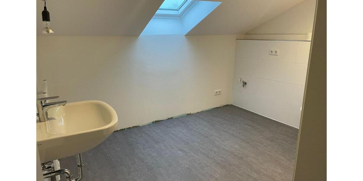 Etagenwohnung Klanxbüll - 4 Zimmer, 110 m&sup2;, 880&euro; | Angebot:25830085