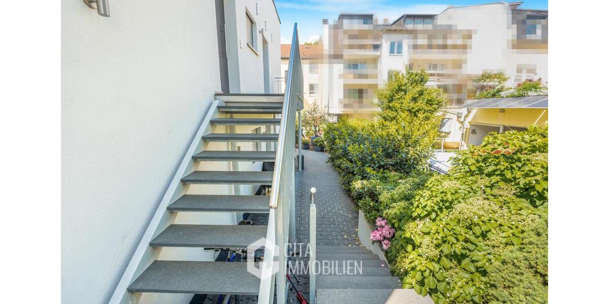Einfamilienhaus Frankfurt am Main Nord-Ost - 2.5 Zimmer, 125 m&sup2;, 2.830&euro; | Angebot:26564279