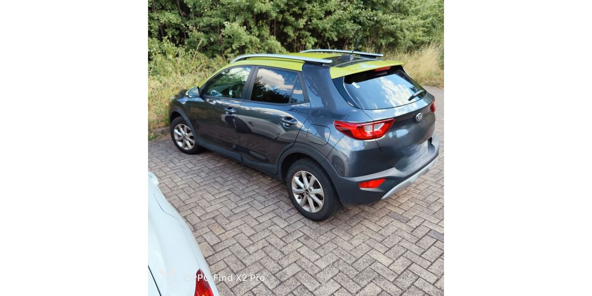 Kia Stonic 111.389 km 11.800 &euro; Willmenrod 56459