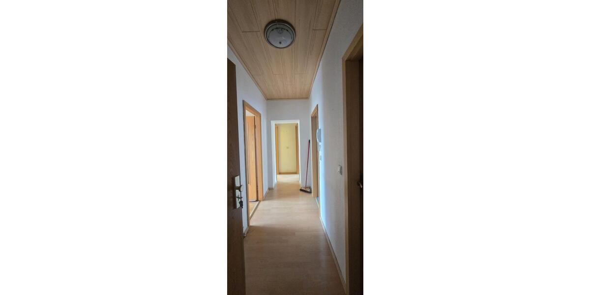 Etagenwohnung Rudolstadt - 3 Zimmer, 76 m&sup2;, 97.000&euro; | Angebot:26828476