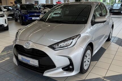 Toyota Yaris 46.000 km 16.490 &euro; Paderborn 33104
