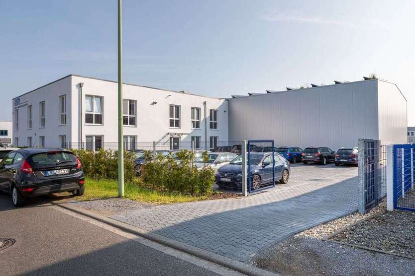 Büro in Baesweiler 1.450.000 € 740 m²