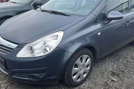 Opel Corsa 145.000 km 2.600 &euro; Lollar (bei Gießen) 35457