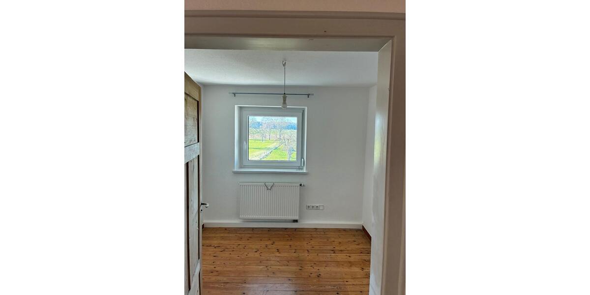 Doppelhaushälfte Bad Waldsee - 5 Zimmer, 130 m&sup2;, 1.400&euro; | Angebot:26162443