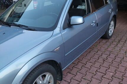 Ford Mondeo 400.000 km 999 &euro; Obertshausen 63179