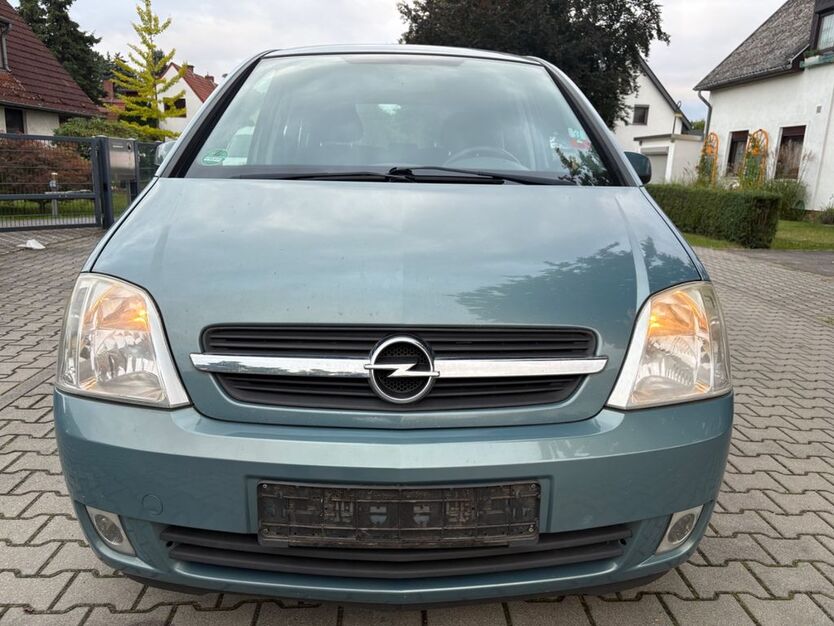 Opel Meriva 159.000 km 1.700 € Berlin 12355