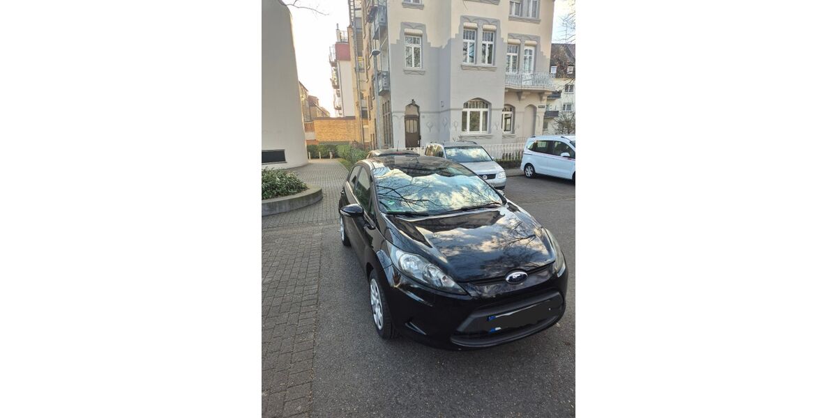 Ford Fiesta 155.000 km 3.000 &euro; Stuttgart 70372