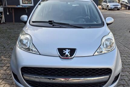 Peugeot 107 36.000 km 4.750 &euro; Walldorf, Baden-Wurttemberg, Germany 69190