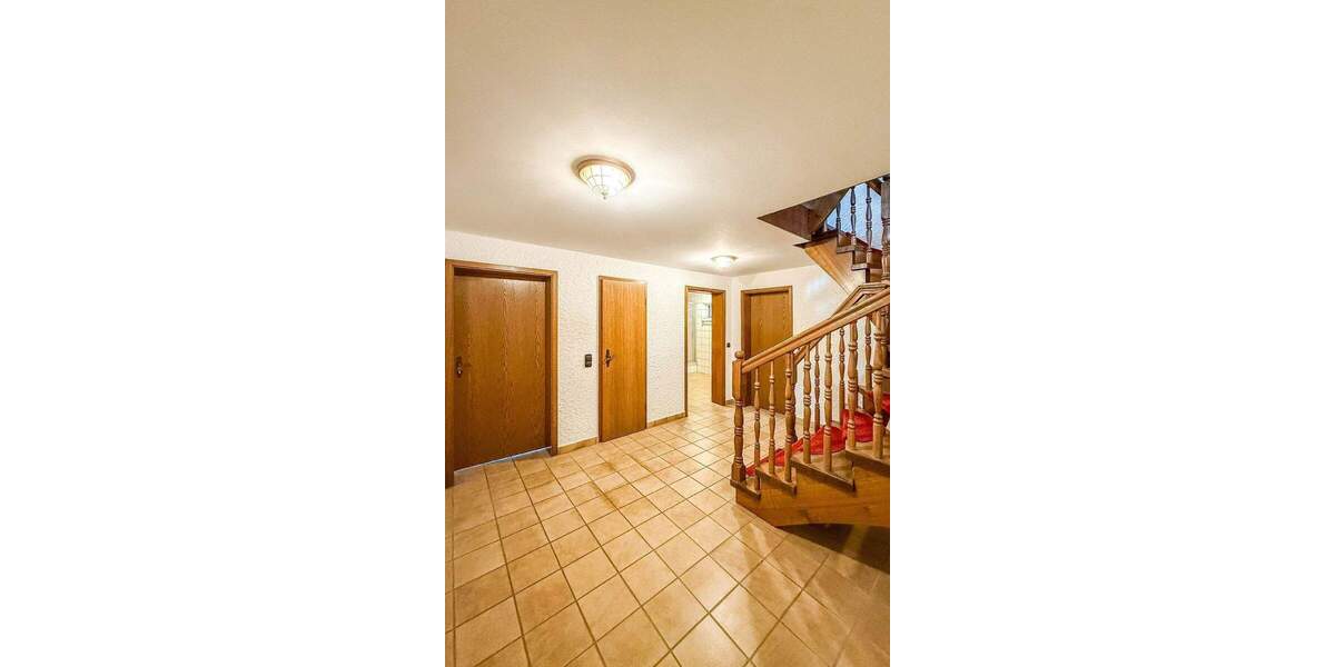 Einfamilienhaus Rösrath Kleineichen - 7 Zimmer, 167 m&sup2;, 845.000&euro; | Angebot:25142827