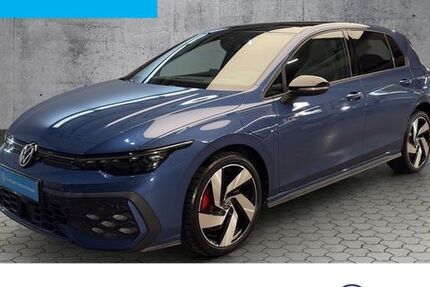 VW Golf 10.600 km 39.980 &euro; Paderborn 33100