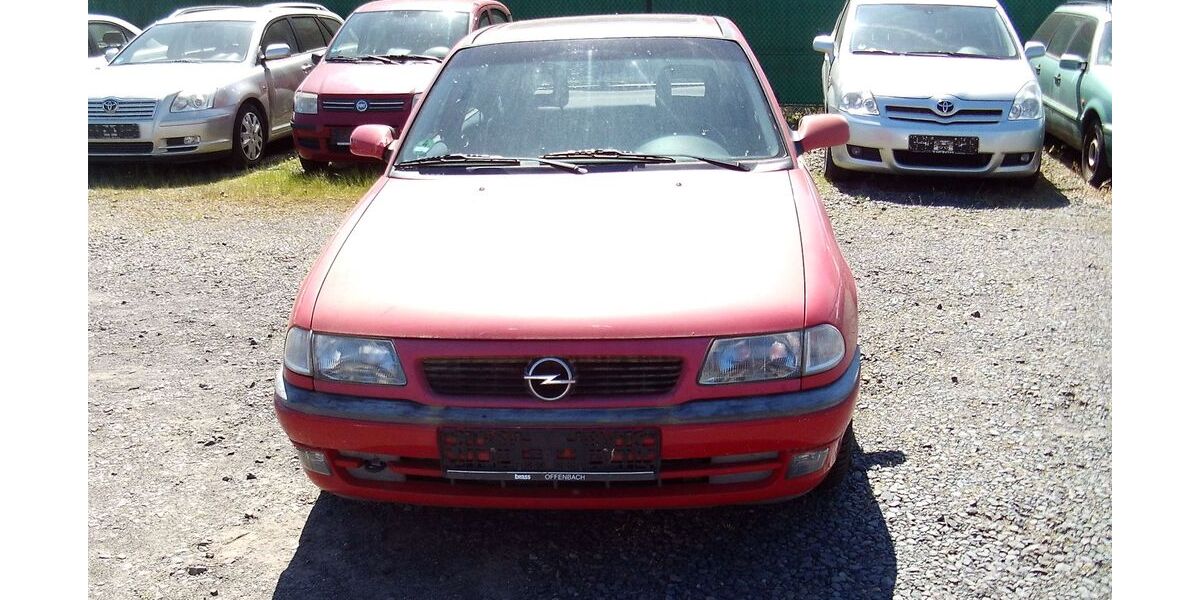 Opel Astra 96.000 km 750 &euro; Erlensee 63526