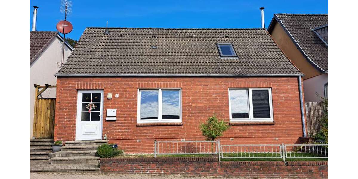 Einfamilienhaus Kellinghusen - 3 Zimmer, 98 m&sup2;, 149.900&euro; | Angebot:26088825