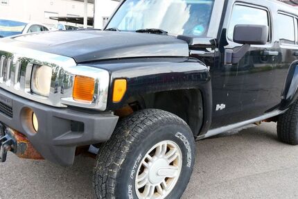 Hummer H3 56.181 km 5.555 &euro; Manching 85077