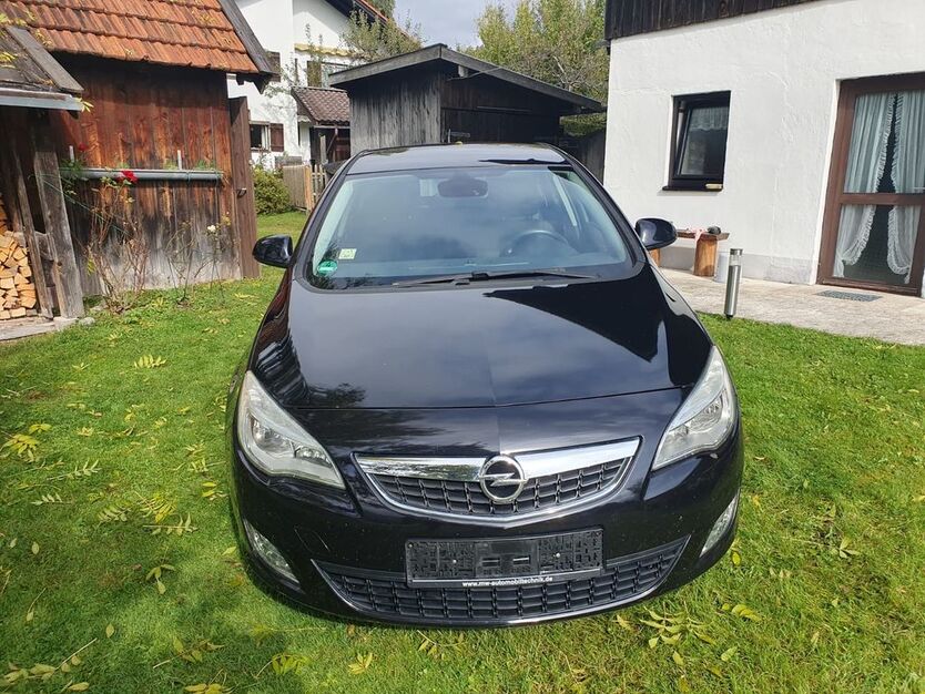 Opel Astra 189.643 km 3.199 € Lenggries 83661