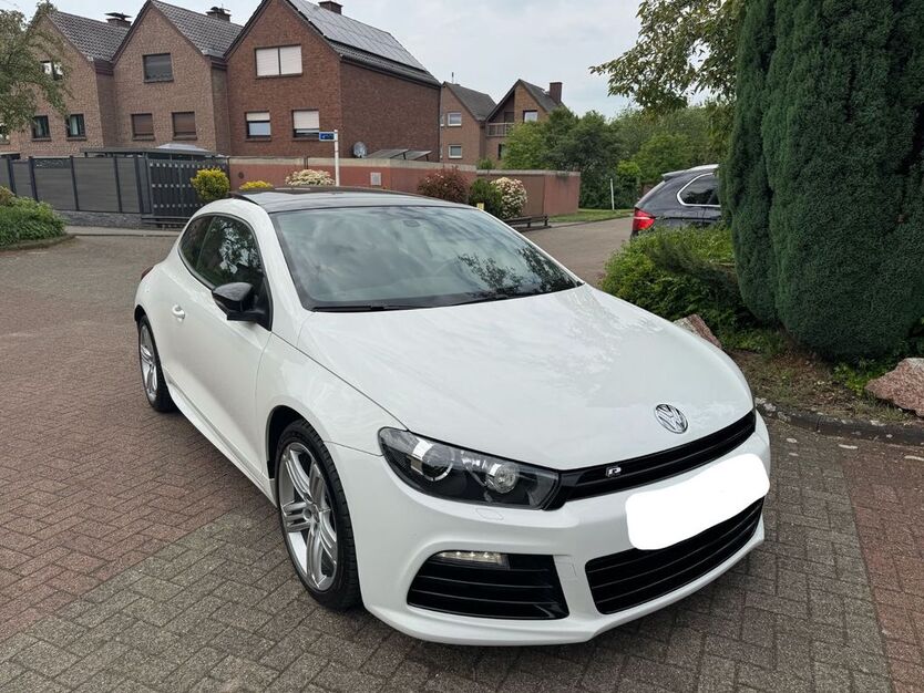 VW Scirocco 70.000 km 18.500 € Essen 45356