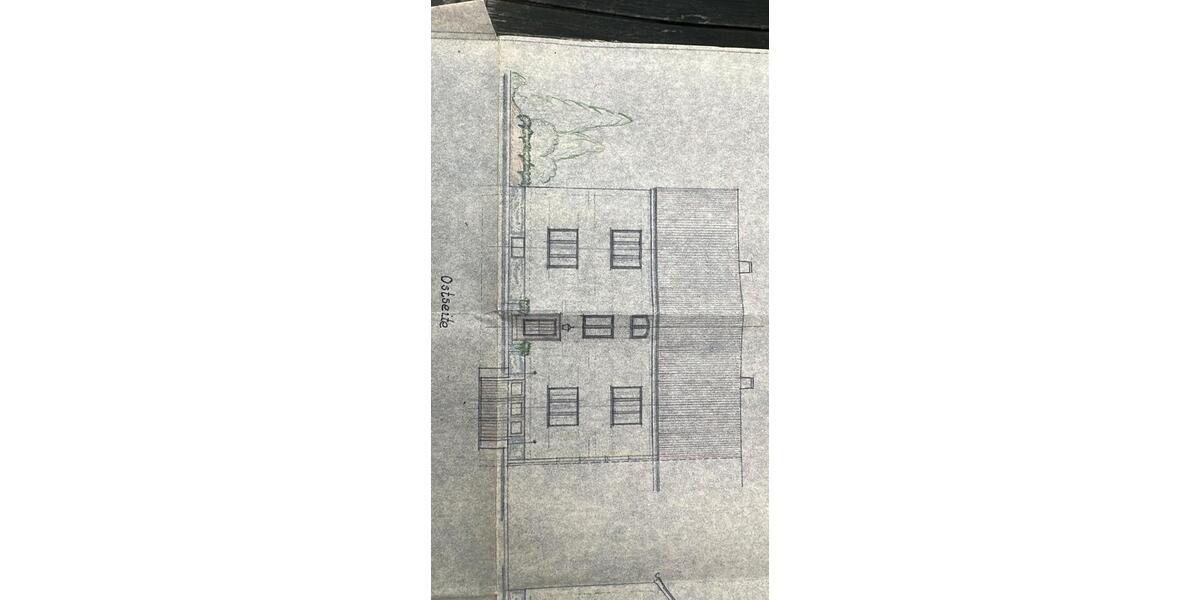Doppelhaushälfte Weiden in der Oberpfalz - 9.5 Zimmer, 220 m&sup2;, 390.000&euro; | Angebot:26183089