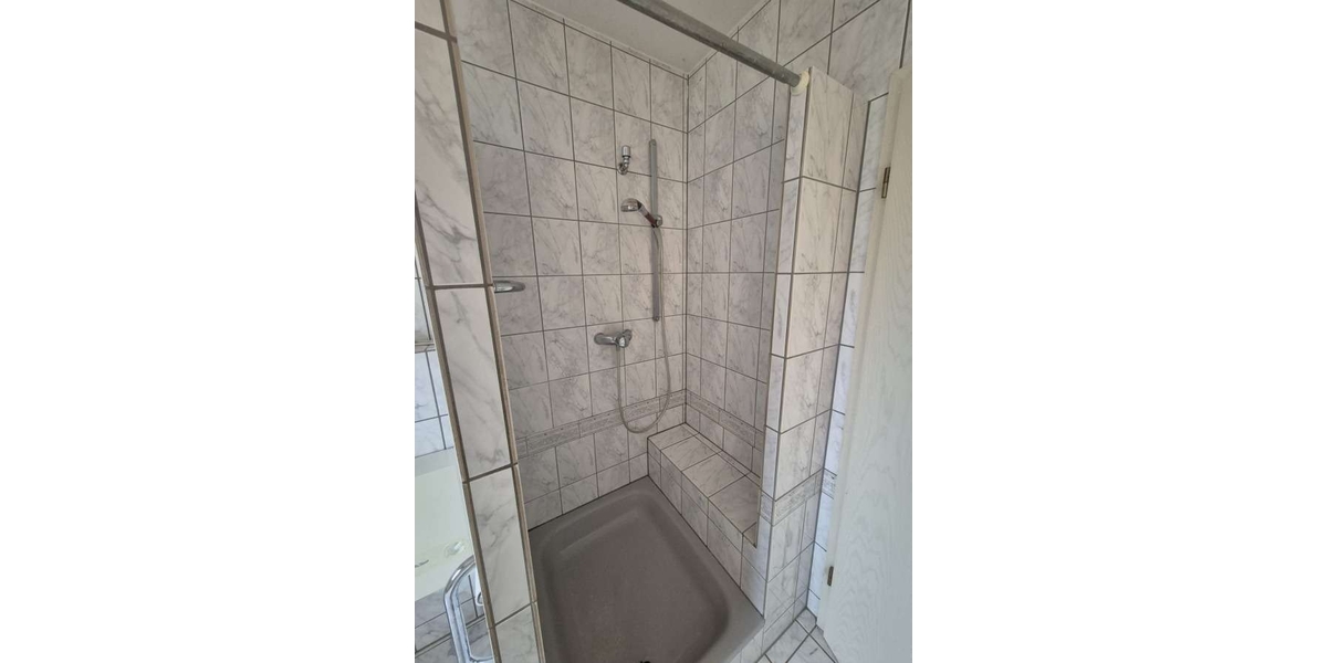 Helle, erschwingliche 3-Zimmer-EG-Wohnung mit Terrasse und hohem Erholungswert in Heiligenmoschel - Erdgeschoßwohnung Heiligenmoschel | Angebot:27159279