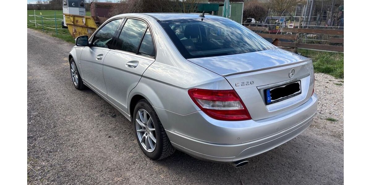 Mercedes-Benz C 220 166.848 km 8.300 &euro; Wallertheim 55578
