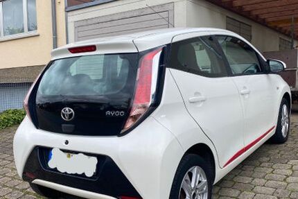 Toyota Aygo (X) 155.000 km 4.900 € Illingen 66557