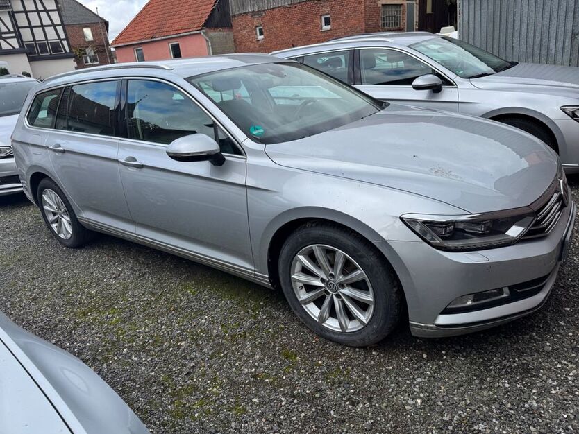 VW Passat Variant 231.324 km 13.600 € Möhnesee-Körbecke 59519