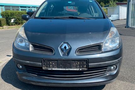 Renault Clio 82.913 km 3.299 &euro; Hanau 63457
