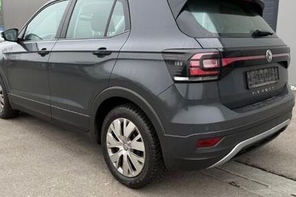 VW T-Cross 185.000 km 13.000 € Hanau 63452