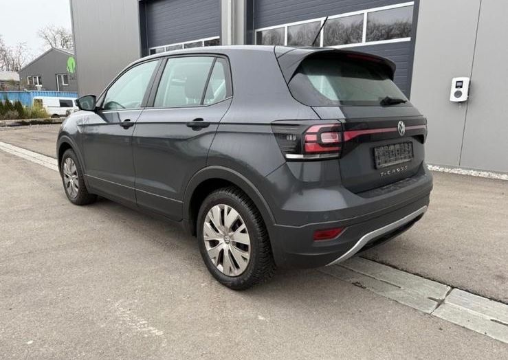 VW T-Cross 185.000 km 13.000 € Hanau 63452