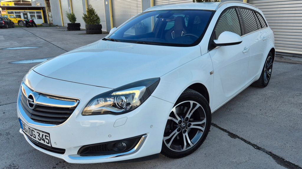Opel Insignia 134.900 km 9.700 &euro; Offenburg 77652