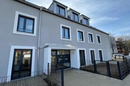 Wohnung Ingolstadt Münchener Straße - 2 Zimmer, 75 m&sup2;, 412.500&euro; | Angebot:25614247