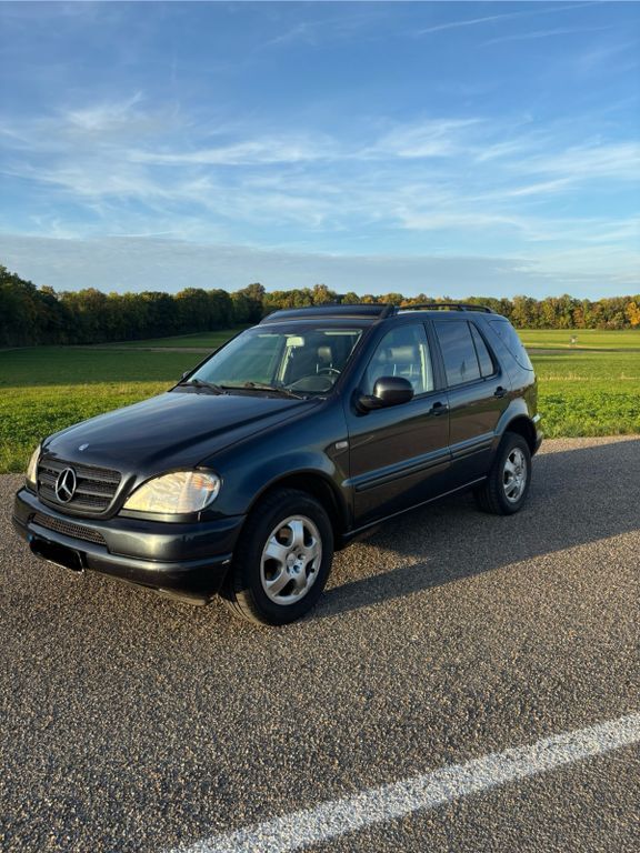 Mercedes-Benz ML 320 316.000 km 5.000 € Erkenbrechtsweiler 73268