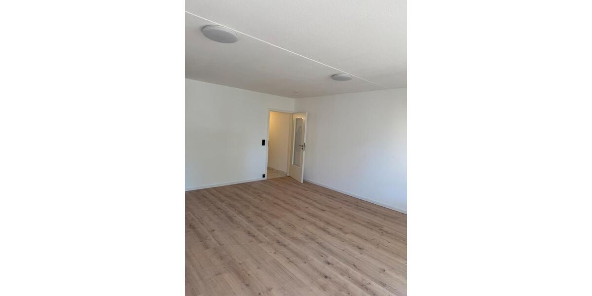 Erdgeschoßwohnung Linkenheim-Hochstetten Hochstetten - 1 Zimmer, 45 m&sup2;, 156.000&euro; | Angebot:25872509