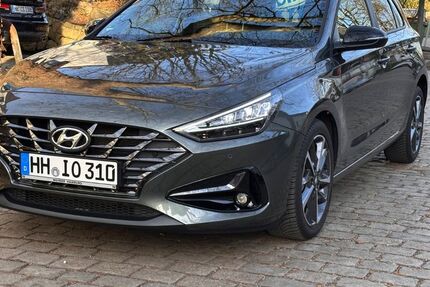 Hyundai i30 14.200 km 17.500 &euro; Hamburg 22299