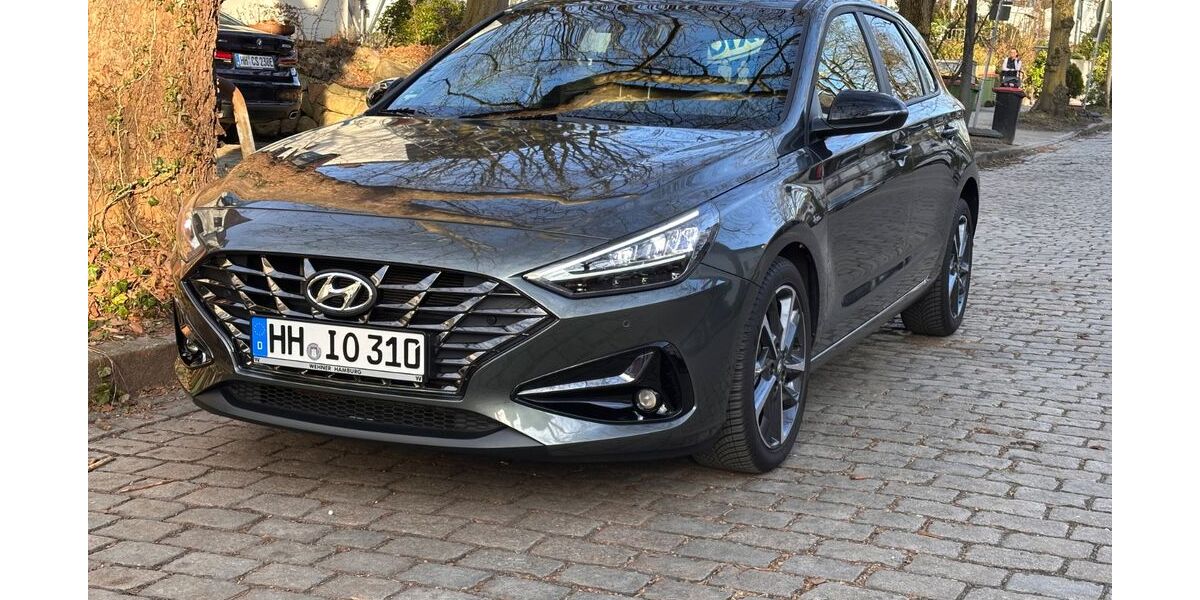 Hyundai i30 14.200 km 17.500 &euro; Hamburg 22299