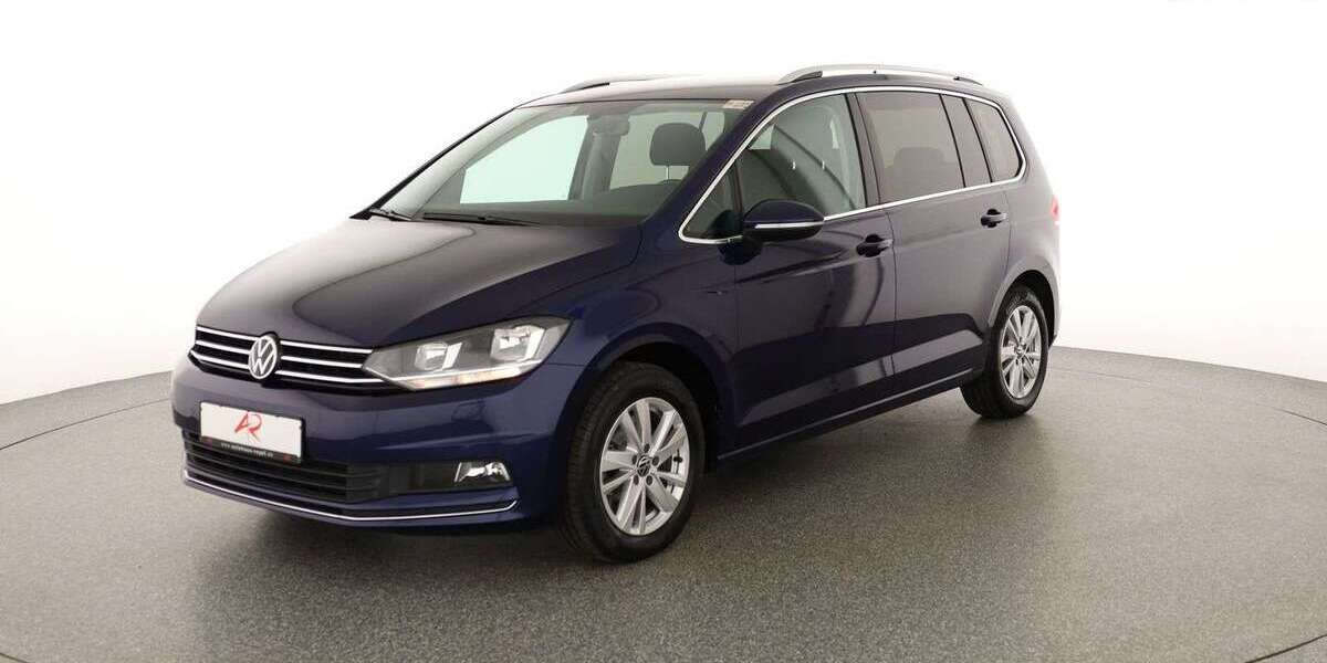 VW Touran 62.100 km 24.680 &euro; Berlin 12103