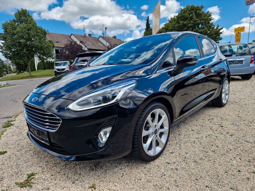 Ford Fiesta 135.800 km 7.600 € Bad Waldsee 88339