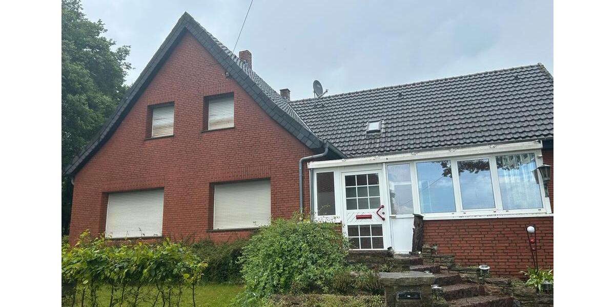 Einfamilienhaus Ibbenbüren Bockraden - 7 Zimmer, 183 m&sup2;, 300.000&euro; | Angebot:27083281