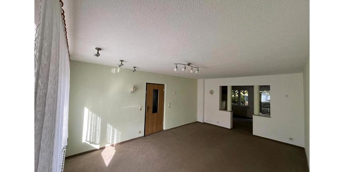 Reihenhaus Bad Langensalza - 6 Zimmer, 160 m&sup2;, 220.000&euro; | Angebot:26634900