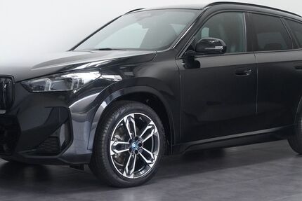 BMW iX1 34.084 km 37.880 &euro; Wiesbaden 65205