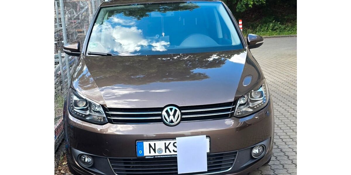 VW Touran 154.000 km 8.990 &euro; Nürnberg 90461