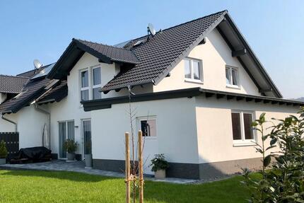 Haus Habichtswald - 4 Zimmer, 120 m&sup2;, 500.000&euro; | Angebot:26664131