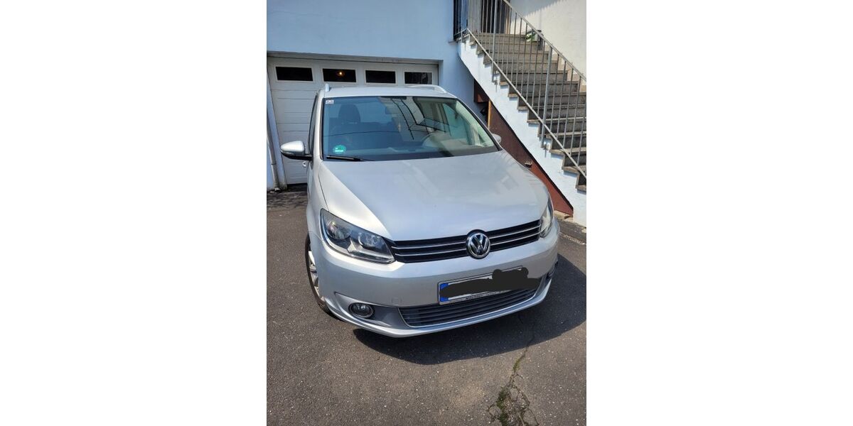 VW Touran 99.850 km 9.700 &euro; Würzburg 97084